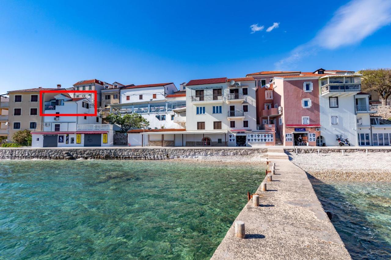 Seafront Baska Apartment Ngoại thất bức ảnh